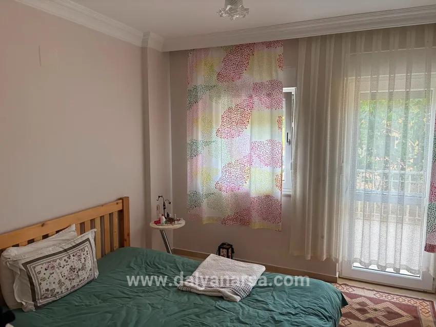 Dalyan Gülpınar 1000m2 Grundstück Innerhalb 4+2 Zu Verkaufende Villa