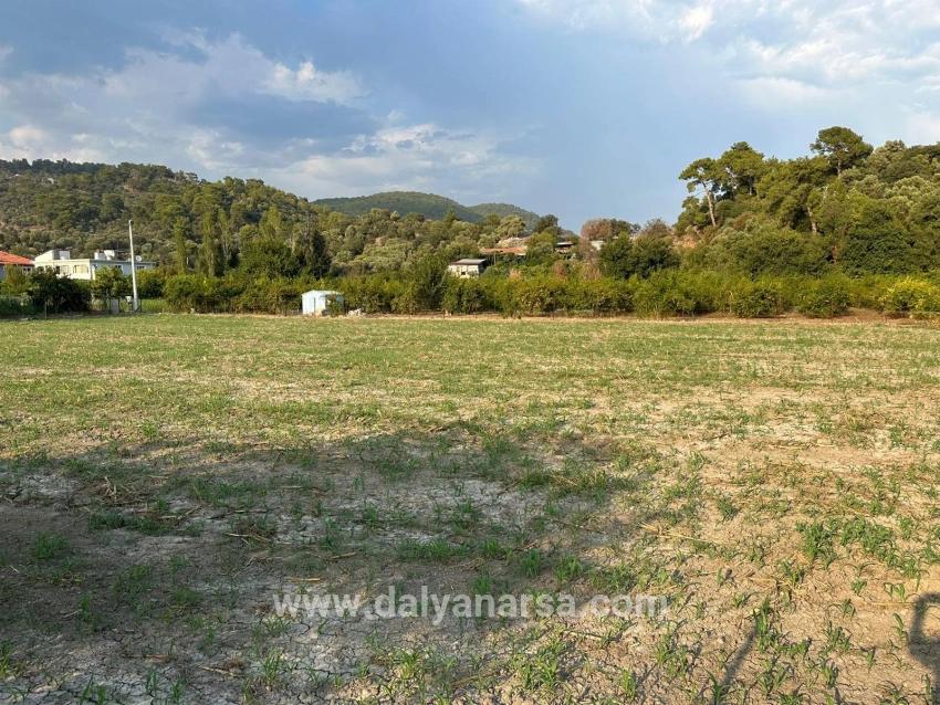 1160 M² Großes Grundstück Zum Verkauf In Rızai-taksim Im Dorfwohngebiet In Çandır