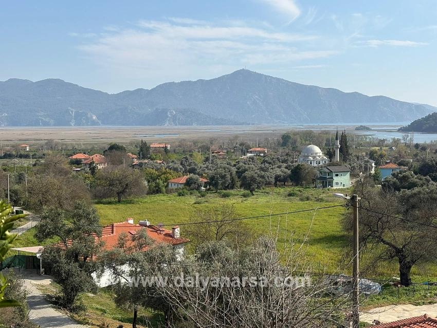 2.023 M² Großes Grundstück In Çandır Village, Köyceğiz, Zu Verkaufen, Mit Miteigentum Und Freiwilliger Aufteilung.