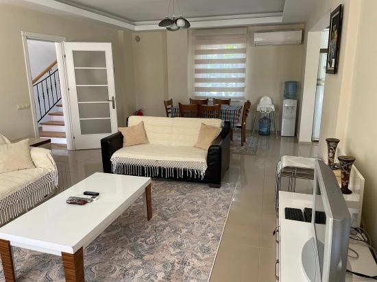 4+1 Villa Zum Verkauf Auf Einem 579 M² Großen Grundstück In Dalyan Gülpınar