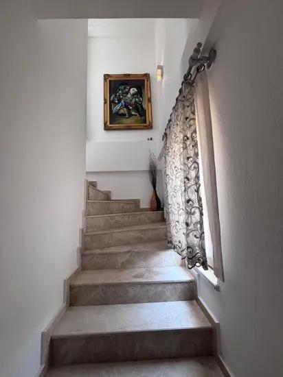 Eckgrundstück Mit 980 M² Und 5+1 Zimmern In Dalyan, Maraş, Zu Verkaufen.
