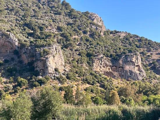 4+1 Villa Zum Verkauf In Dalyan, Direkt Am Kanal