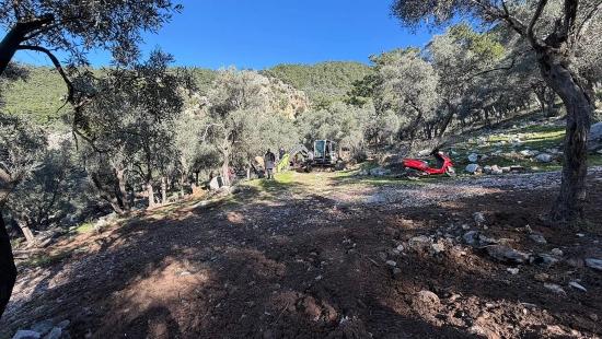 2b-feld Von 5715 M2 Zum Verkauf Mit Vollem Meerblick In Çandır