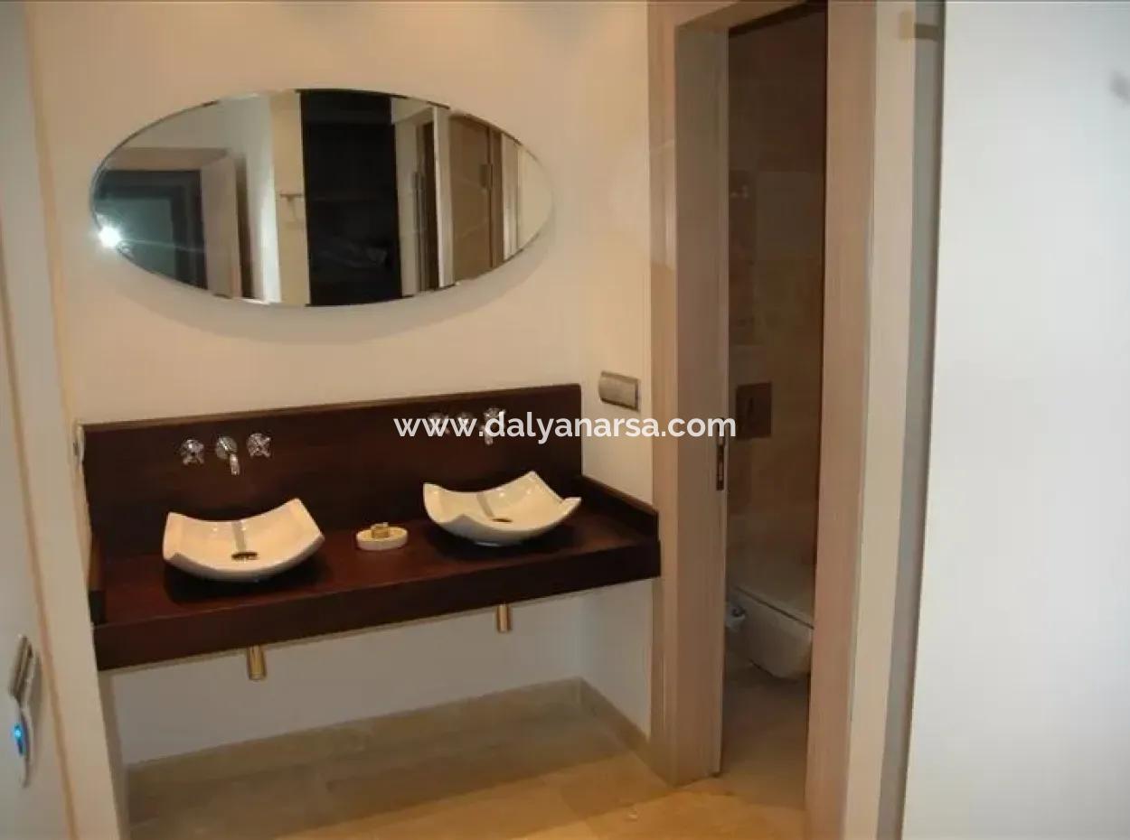 Villa Zum Verkauf-Meer-Villa Zum Verkauf Mit Aussicht Auf Das Meer Und Die Insel Meis. Nov