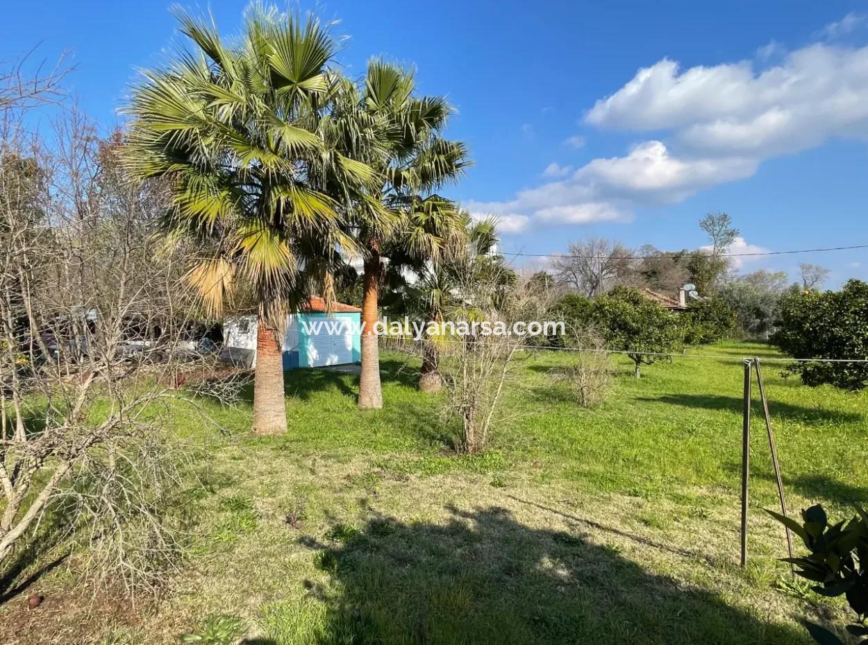 Einstöckiges Haus Zum Verkauf Auf Einem Grundstück Von 2882 M2 In Eskiköy