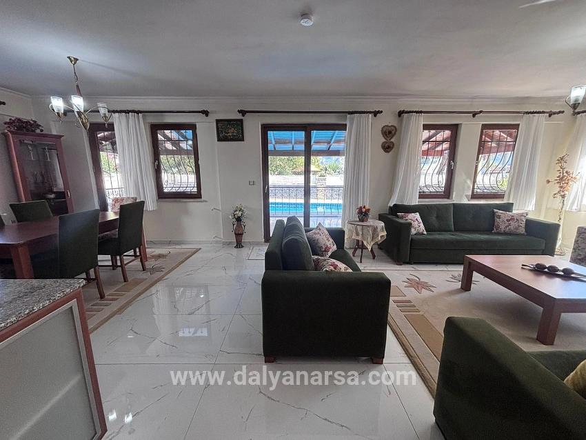 5+1 Villa For Sale On A 301m2 Plot In Dalyan