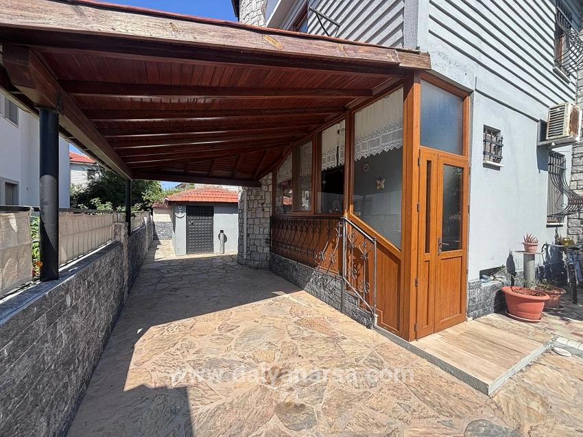 5+1 Villa For Sale On A 301m2 Plot In Dalyan