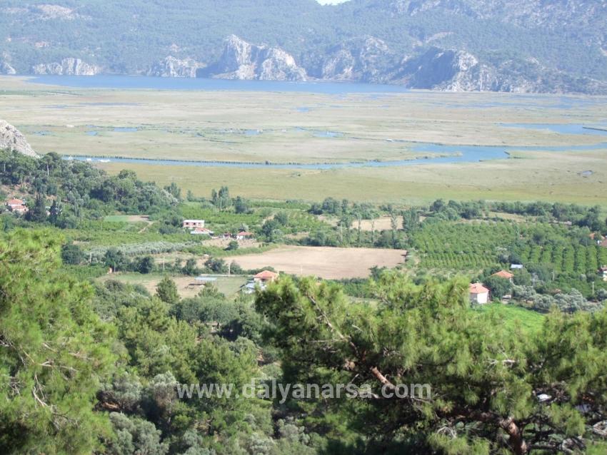 1252m2 Land For Sale With Lake View In Çandır