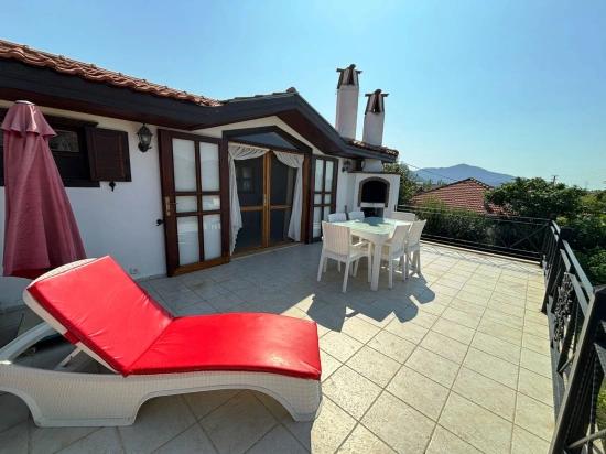 Продается Вилла На Участке 600м2 В Дальян Арикбаши