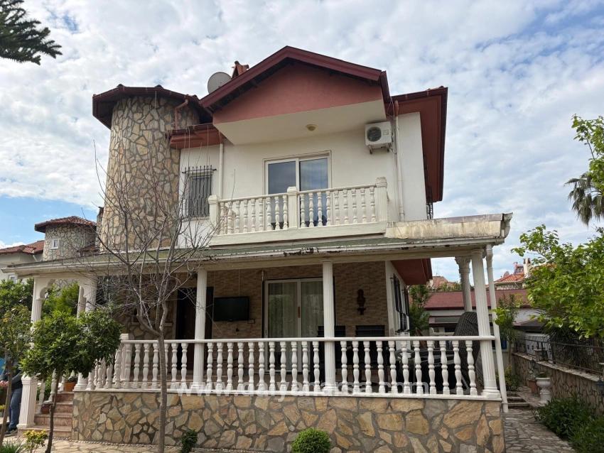 Dalyan Gülpınar'da 500m2 Arsa İçerisinde 3+1 Satılık Villa