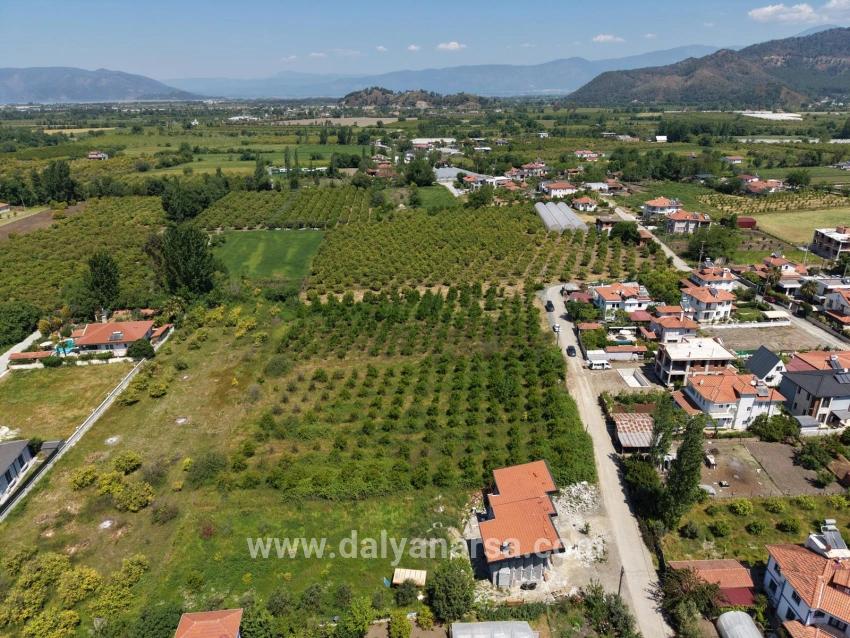 Okçular'da 1050m2 Köy Yerleşik Alanında Satılık Arsa