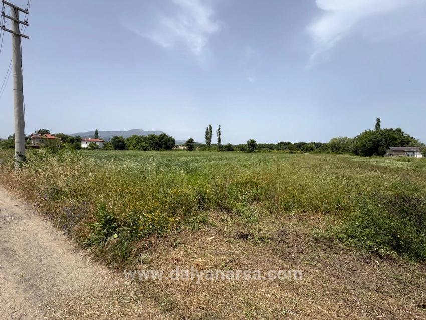 Okçular Marmarlı'da 2390m2 Satılık Arsa