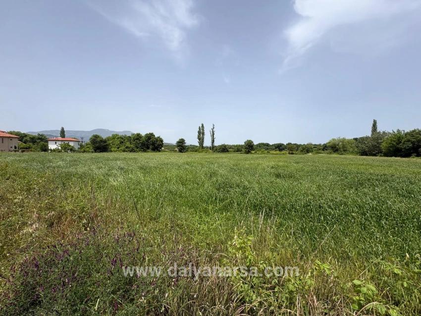 Okçular Marmarlı'da 2390m2 Satılık Arsa