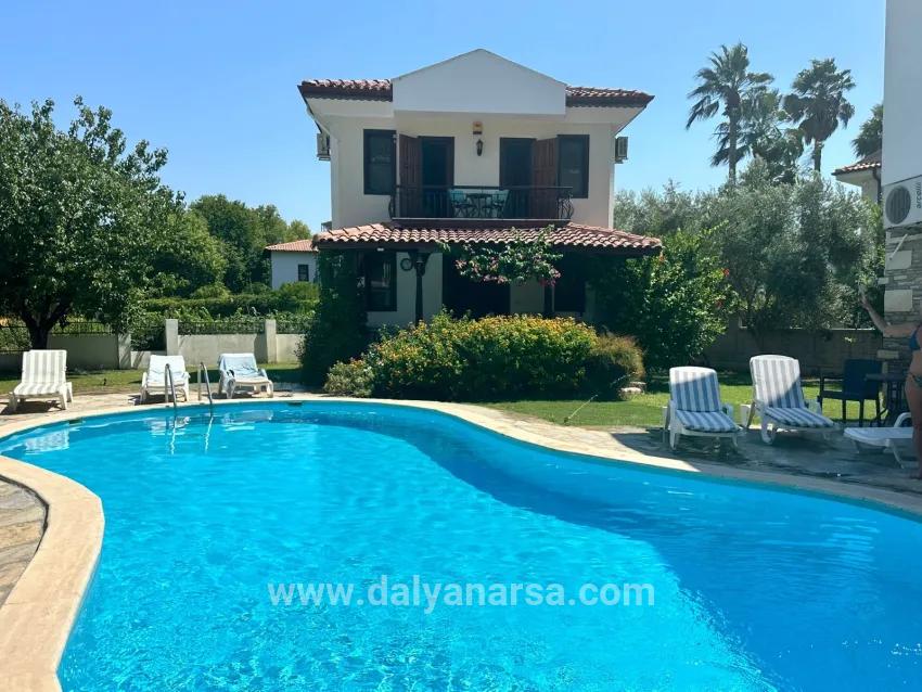 Ortaca Dalyan Mah. Satılık 2+1 Villa - 250 m²