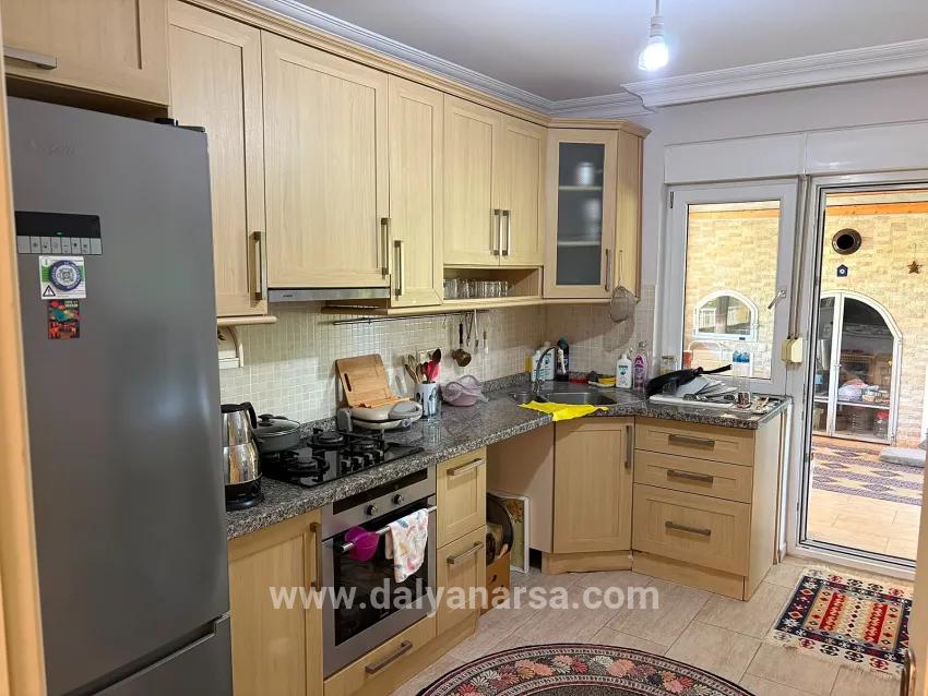 Dalyan Gülpınar 1000m2 Arsa İçinde 4+2 Satılık Villa