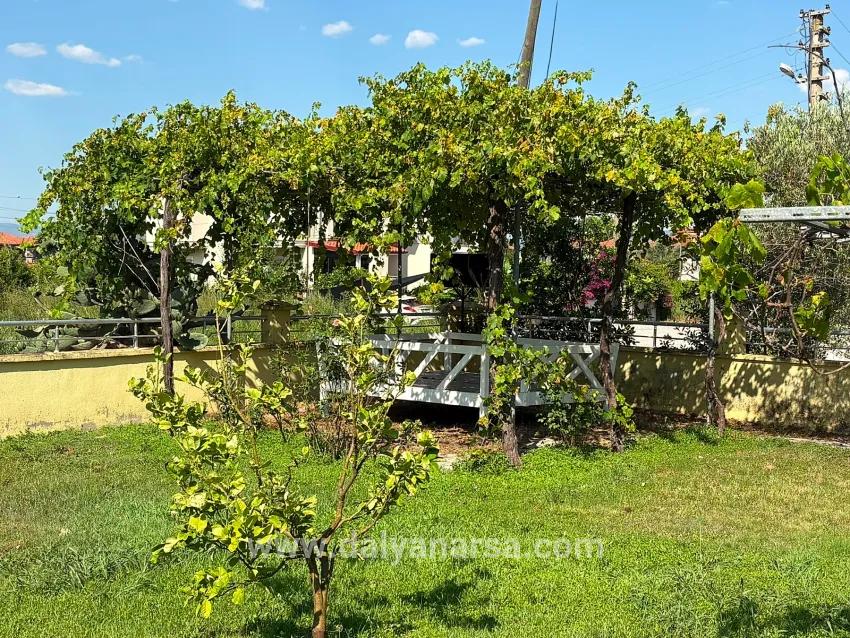 Dalyan Gülpınar 1000m2 Arsa İçinde 4+2 Satılık Villa