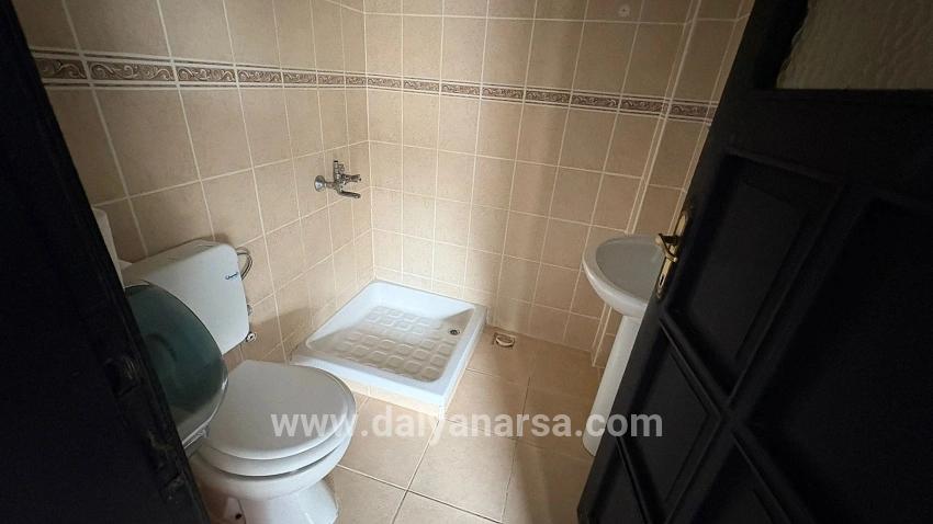 Dalyan'da 30 Odalı Kanala Yakın Satılık Otel