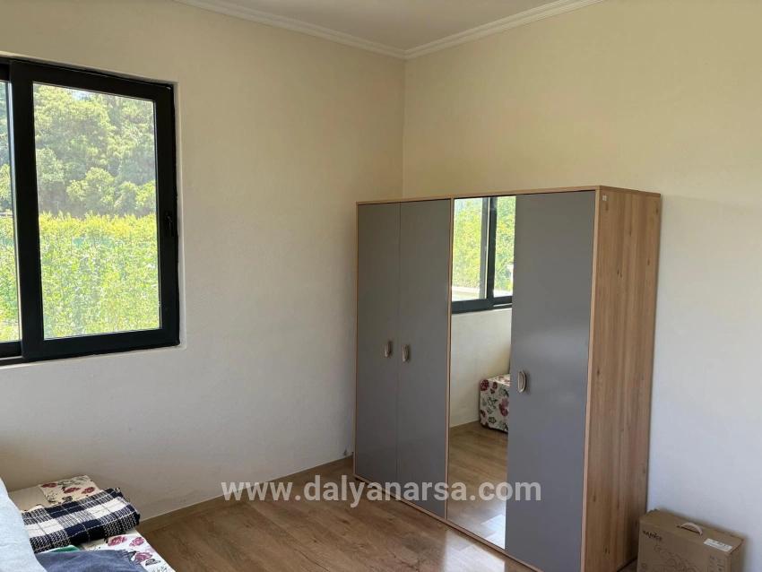 Dalyan Karadağ Mevkiinde 2500m2 Tarla İçerisinde 120m2 Müstakil Ahşap Ev