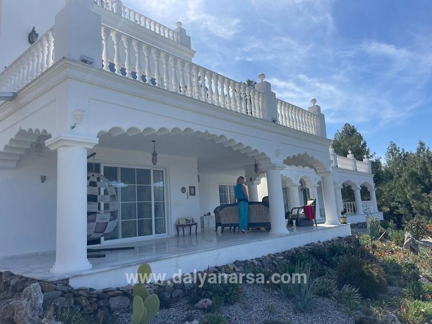 Ortaca Gökbel Mah. Satılık 7+1 Villa - 5.000 m²