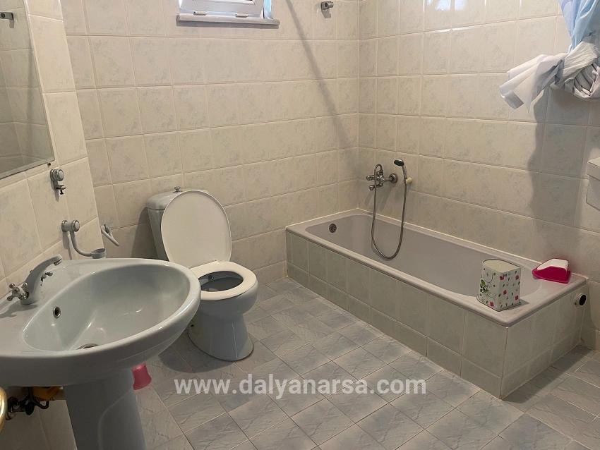 Dalyan'da 1000m2 Arsa İçerisinde 4+1 Satılık Villa