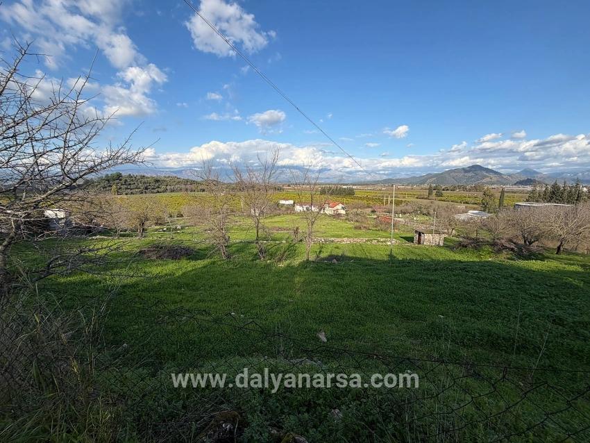 Dalyan'da Göl Manzaralı 11.230m2 Satılık Tarla