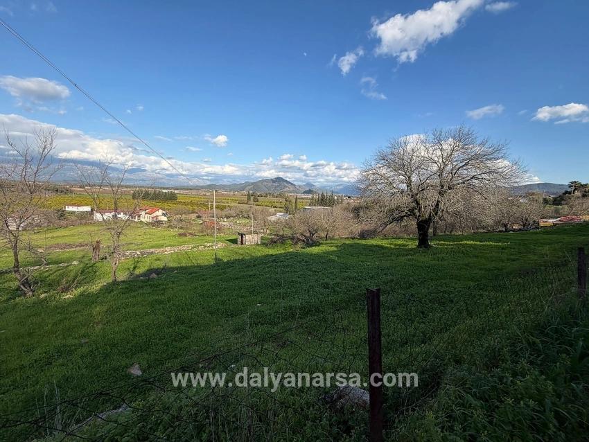 Dalyan'da Göl Manzaralı 11.230m2 Satılık Tarla