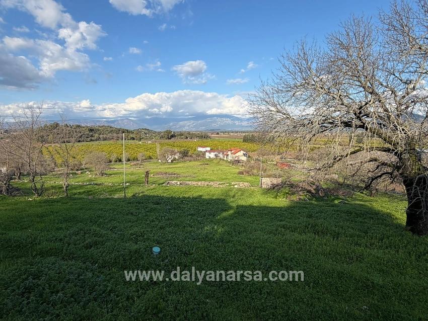 Dalyan'da Göl Manzaralı 11.230m2 Satılık Tarla