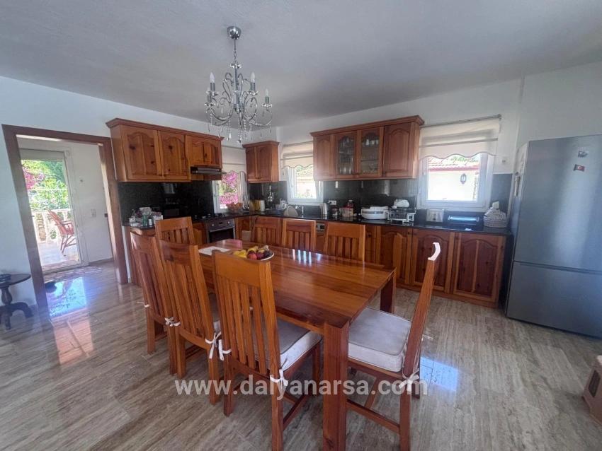 Dalyan'da 848m2 Kral Mezarları Manzaralı 3+1 Satılık Villa