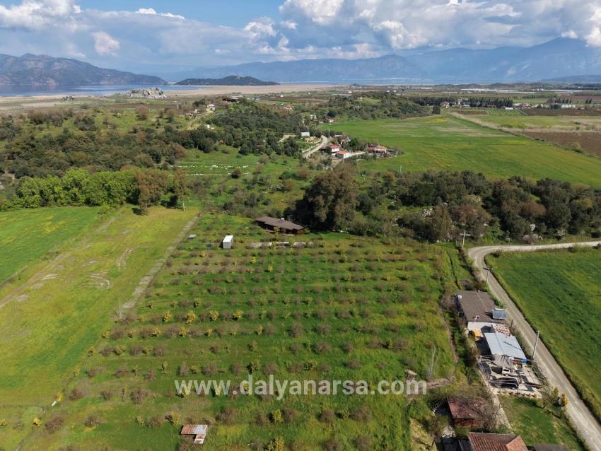 Eskiköy'de 11,000m2 Arsa İçinde Turizm Amaçlı İşletme Satılık
