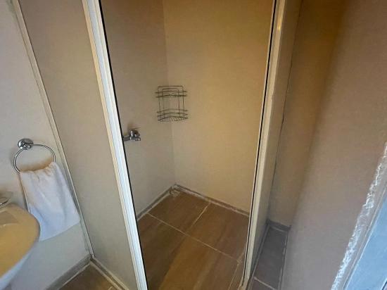 Dalyan'da 11.000m2 Arsa İçerisinde Satılık Butil Otel Ve Bungalov
