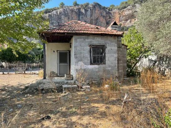 Çandır'da Kanala Sıfır 2765m2 Satılık Müstakil Ev