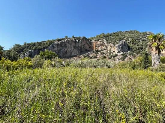 Çandır'da Kanala Sıfır 2765m2 Satılık Müstakil Ev