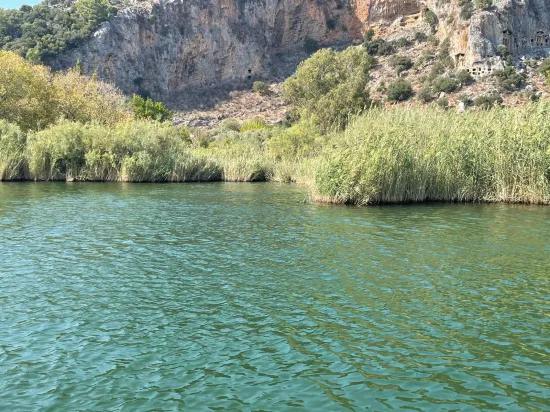 Çandır'da Kanala Sıfır 2765m2 Satılık Müstakil Ev