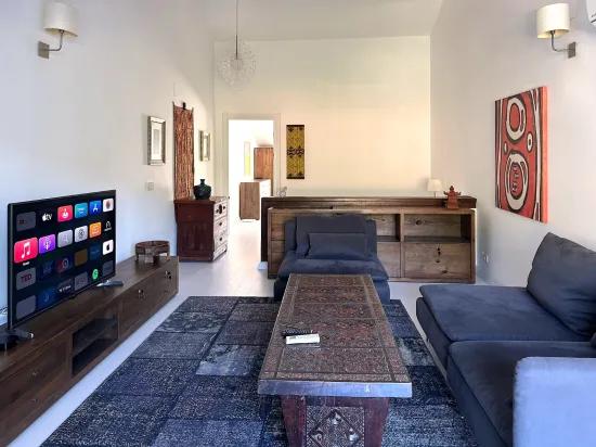 Dalyan'da Kanala Sıfır 4+1 Satılık Villa