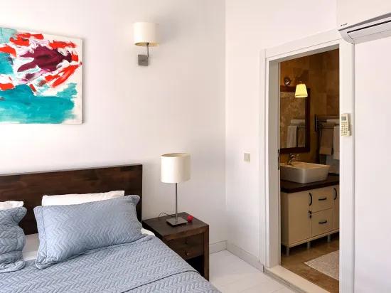 Dalyan'da Kanala Sıfır 4+1 Satılık Villa