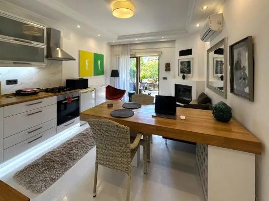 Dalyan'da Kanala Sıfır 4+1 Satılık Villa