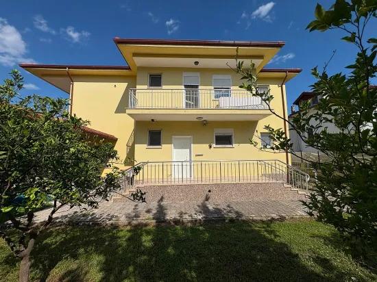 Dalyan Gülpınar 1000m2 Arsa İçinde 4+2 Satılık Villa