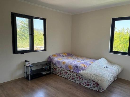 Dalyan Karadağ Mevkiinde 2500m2 Tarla İçerisinde 120m2 Müstakil Ahşap Ev