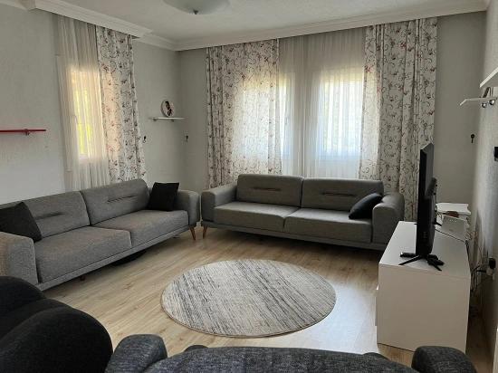 Dalyan'da Köşebaşı 600m2 Arsa İçerisinde 3+1 Satılık Villa