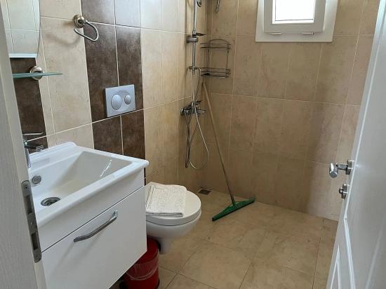 Dalyan'da Köşebaşı 600m2 Arsa İçerisinde 3+1 Satılık Villa