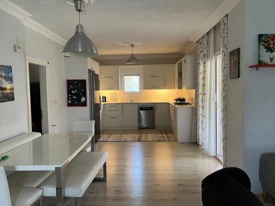 Dalyan'da Köşebaşı 600m2 Arsa İçerisinde 3+1 Satılık Villa
