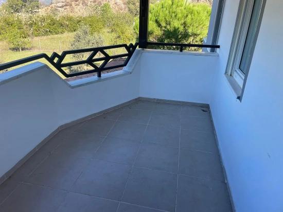 Dalyan Gülpınar'da 6000m2 Arsa İçerisinde 4+2 Satılık Villa