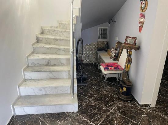 Gökbel'de Full Deniz Manzaralı 5000m2 Arsa İçerisinde Satılık Vıp Villa