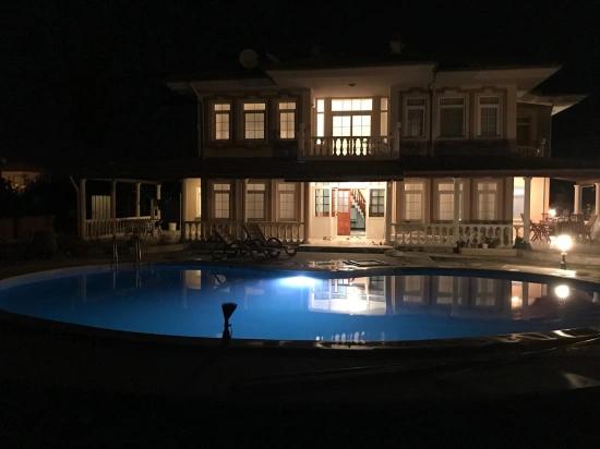 Dalyan'da 1000m2 Arsa İçerisinde 4+1 Satılık Villa