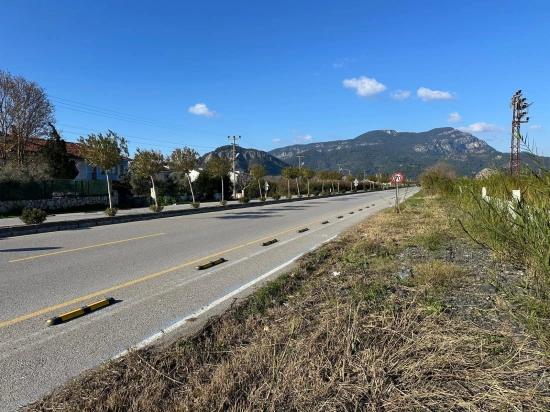 Dalyan Anayola Sıfır 5.111m2 Satılık Ticari-konut Arsası