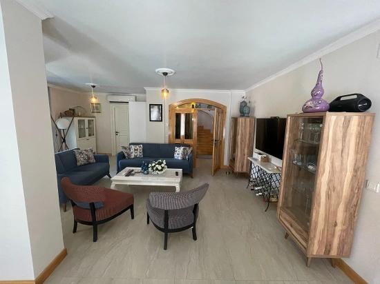 Dalyan Gülpınar'da 720m2 Arsa İçinde 4+1 Satılık Villa