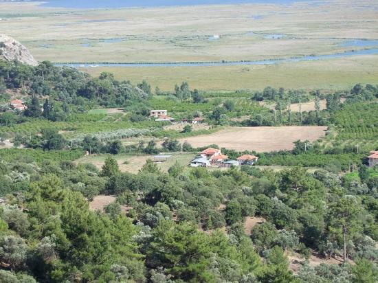 Çandır'da Göl Manzaralı 1252m2 Satılık Arsa