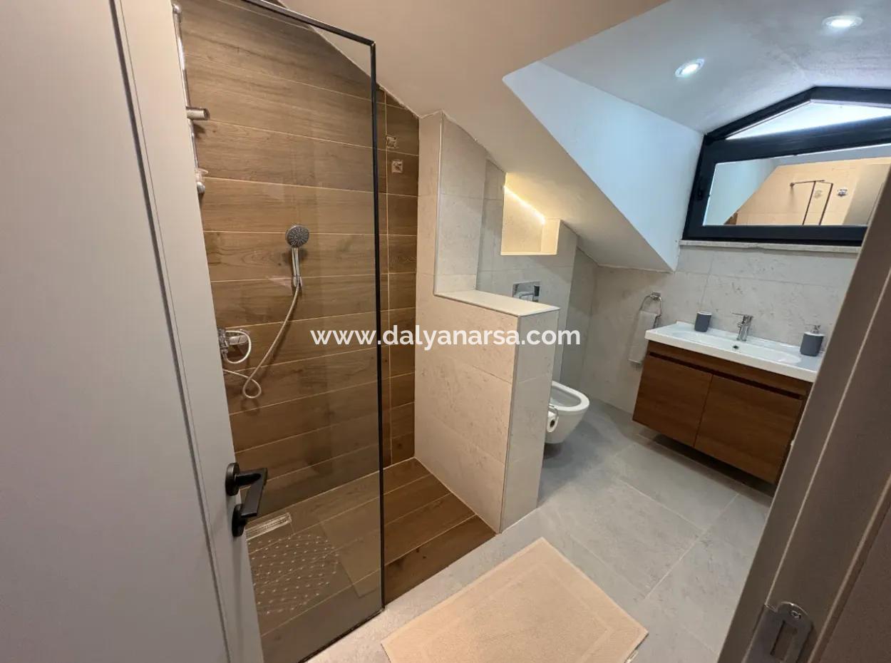 Dalyan'da Gülpınar'da Satılık 4+1 Villa