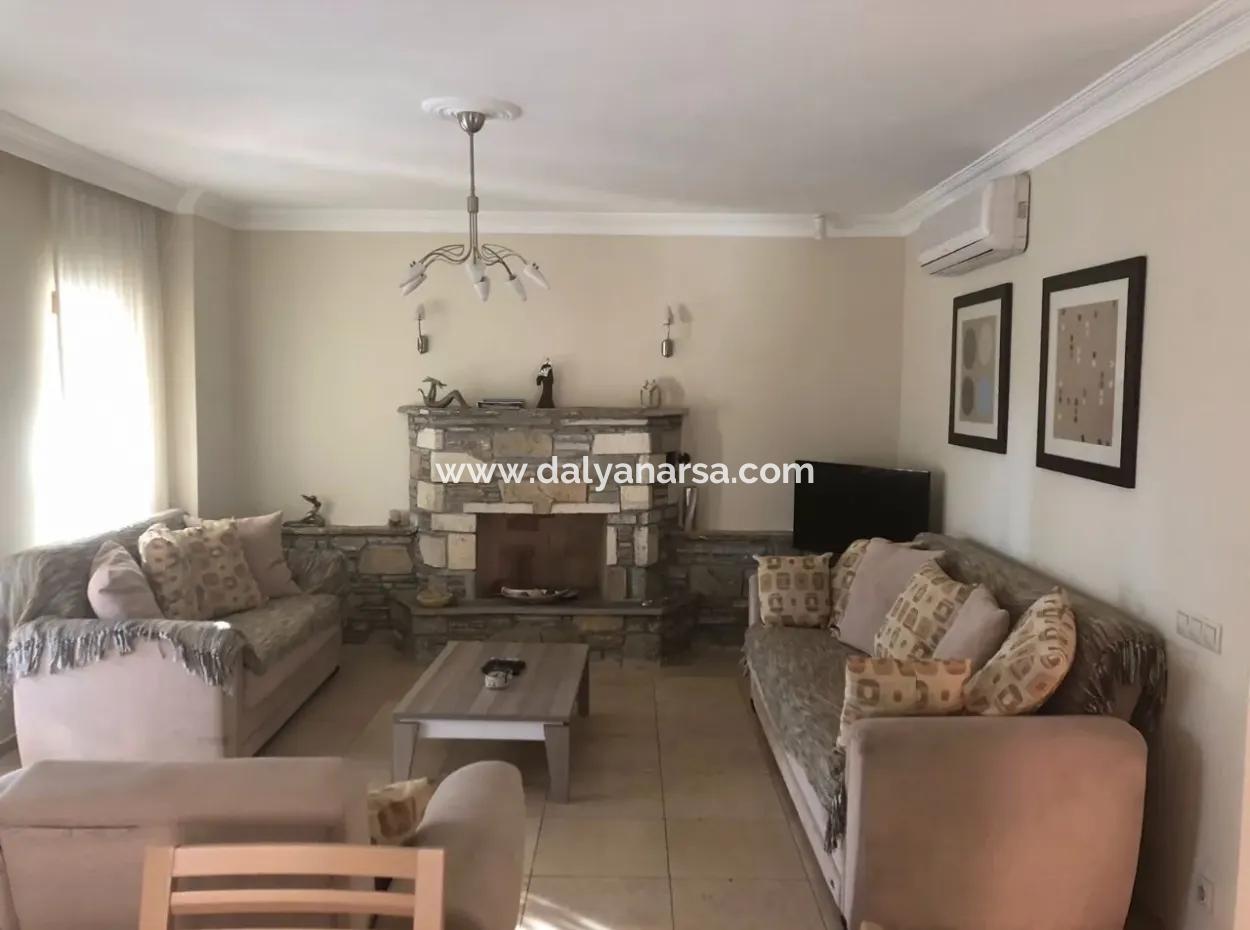 Dalyan Satılık Villa Dalyan Merkezde Lüks 3+1 Satılık Villa