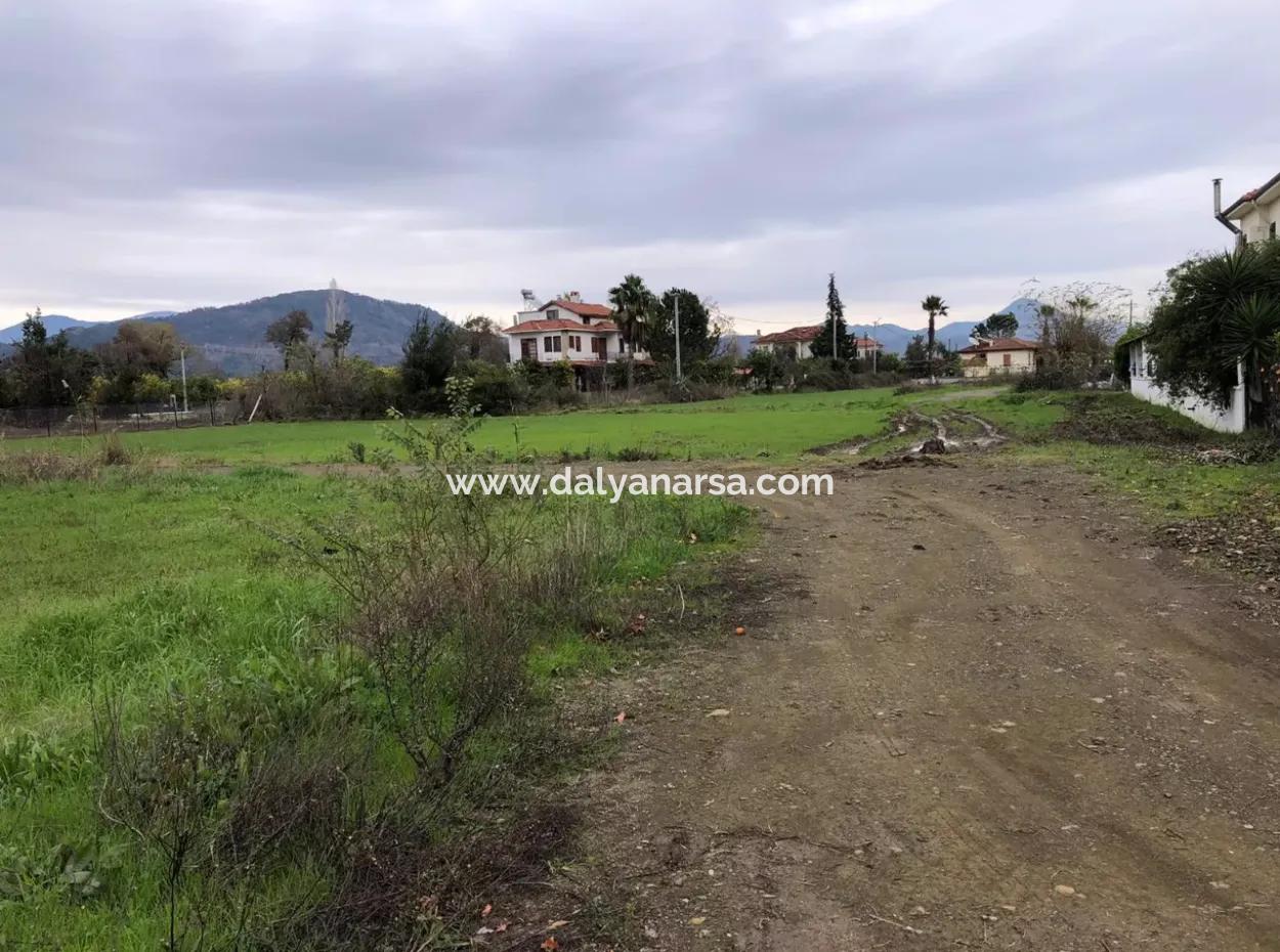 Okçular'da 540M2 Satılık Arsa